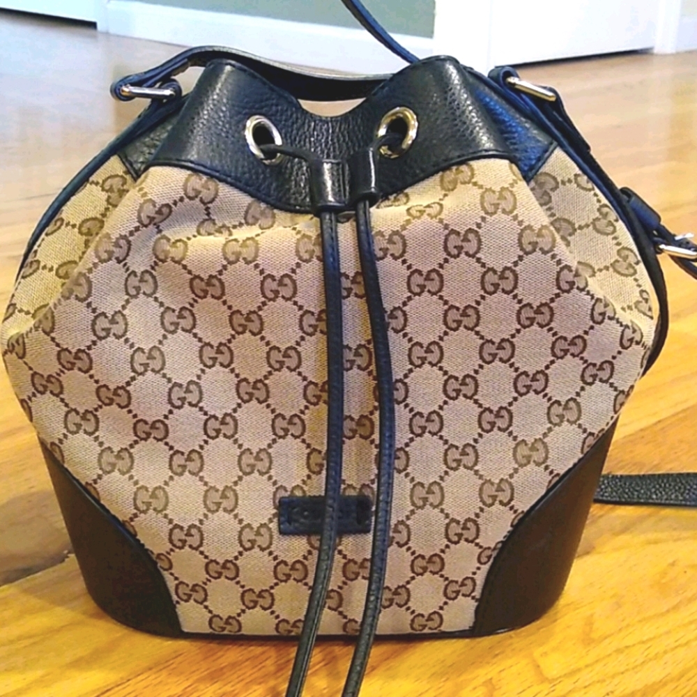 Gucci Canvas Fabric GG Drawstring Bucket Bag